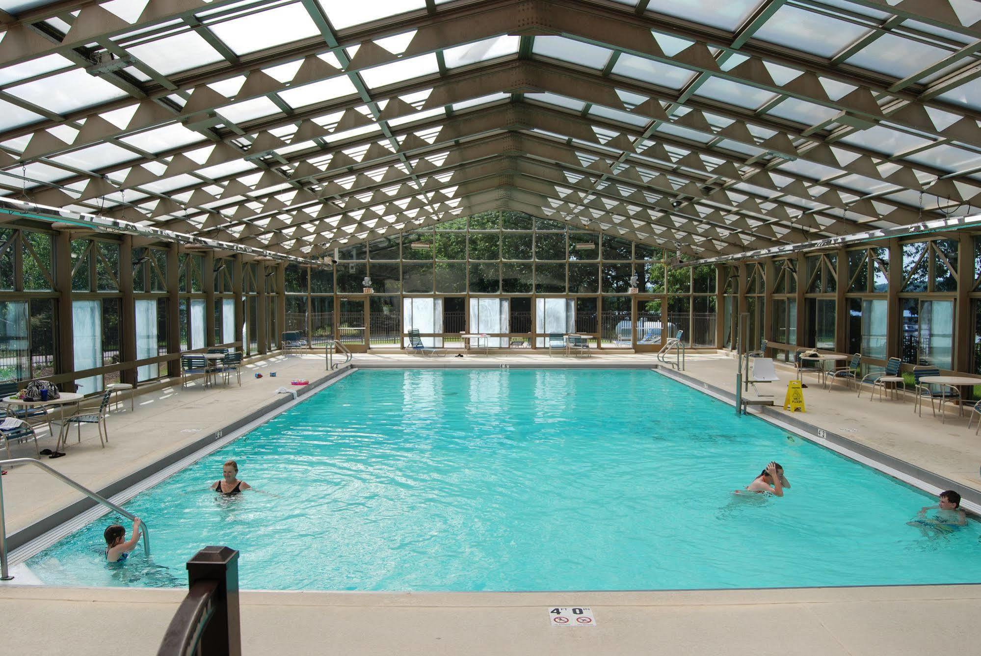 Lake Barkley State Resort Canton Eksteriør billede